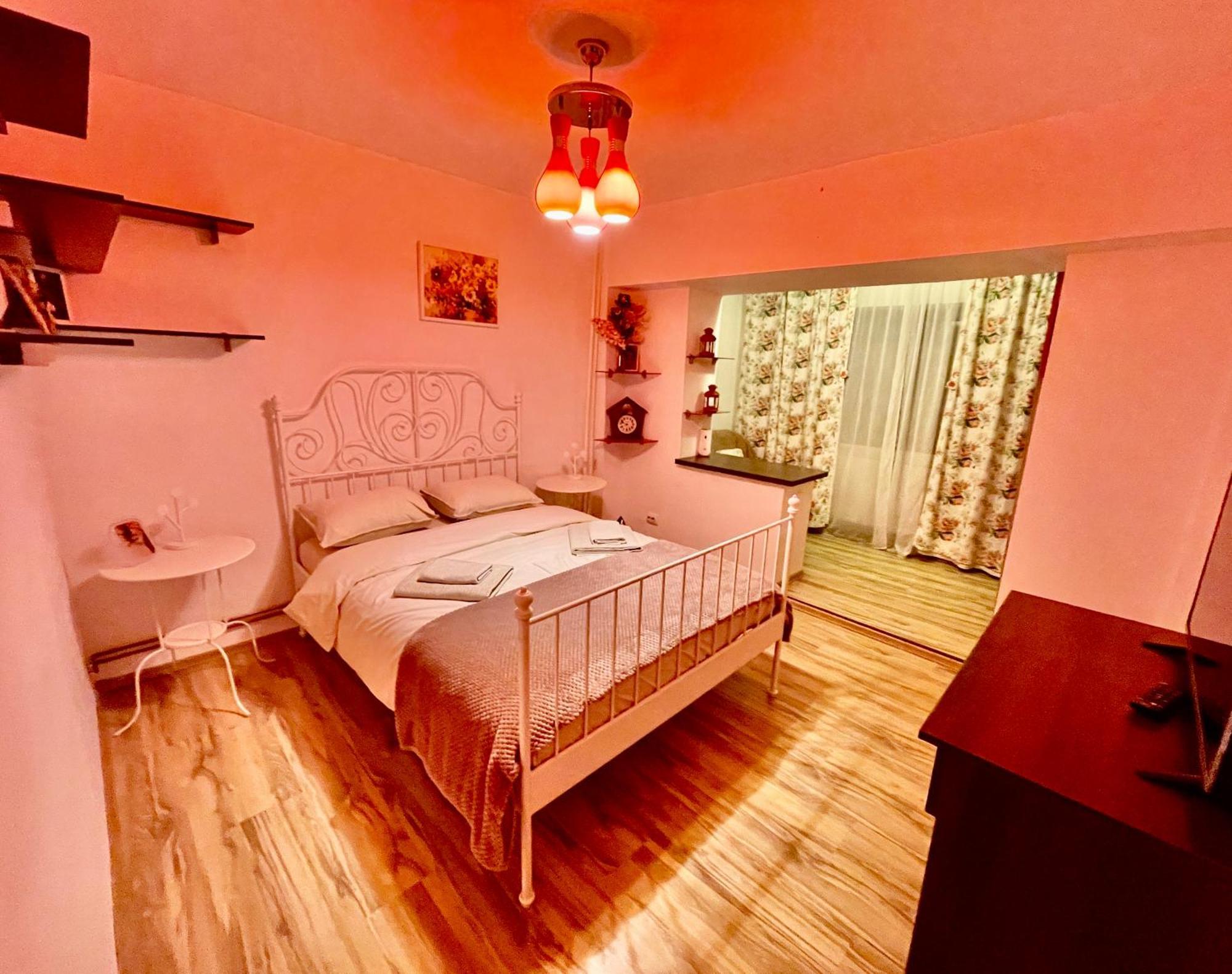 David Apartment Отопени Экстерьер фото